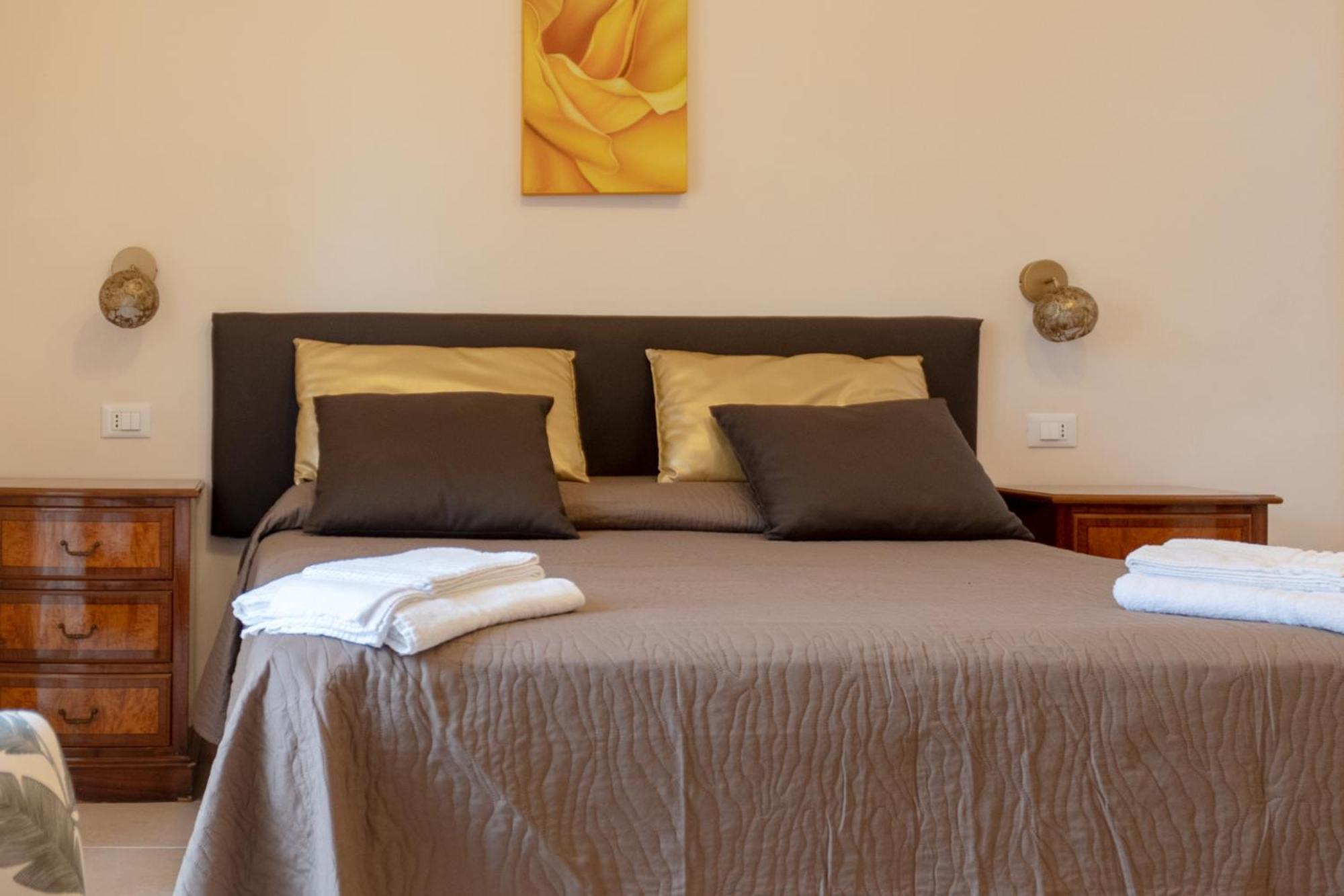 I Lecci Guesthouse San Felice Circeo Exterior photo